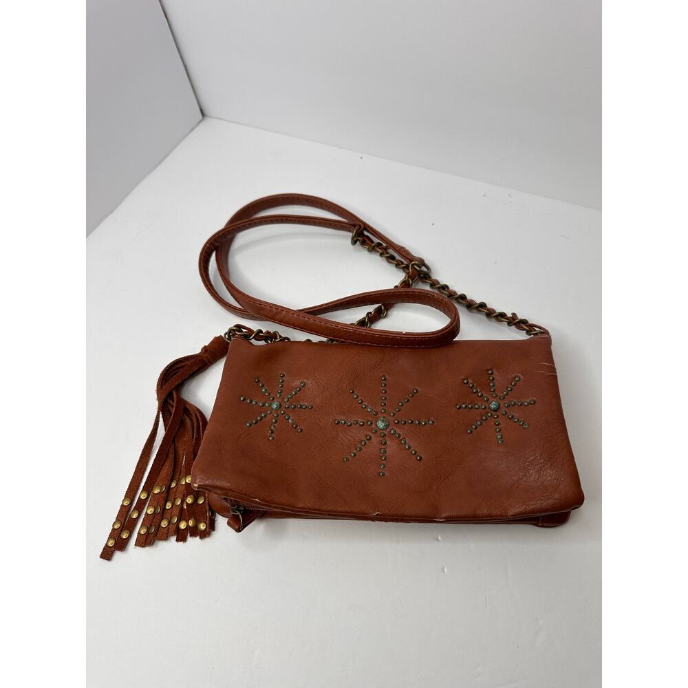 Shyanne Bohemian Western Style Crossbody Bag Leather Grommet Design Tassel - Picture 2 of 16
